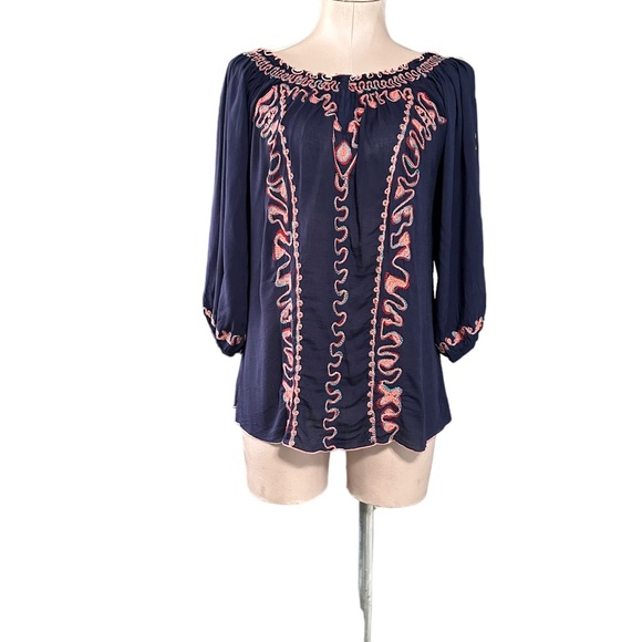 Poupette St Barth navy top in Large.  Absolutely gorgeous embroidery. - Picture 10 of 15